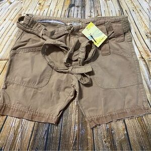 NWT Free People Beige Khaki Belted Cotton Shorts